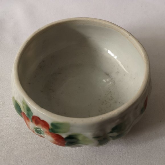 Vintage Hand-painted Porcelain Hair Receiver Made in Japan, Orange Flower Design - Picture 6 of 6